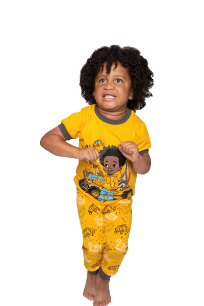 Build, Create and Explore Boys 2 pc Pajama set  size 2T -14